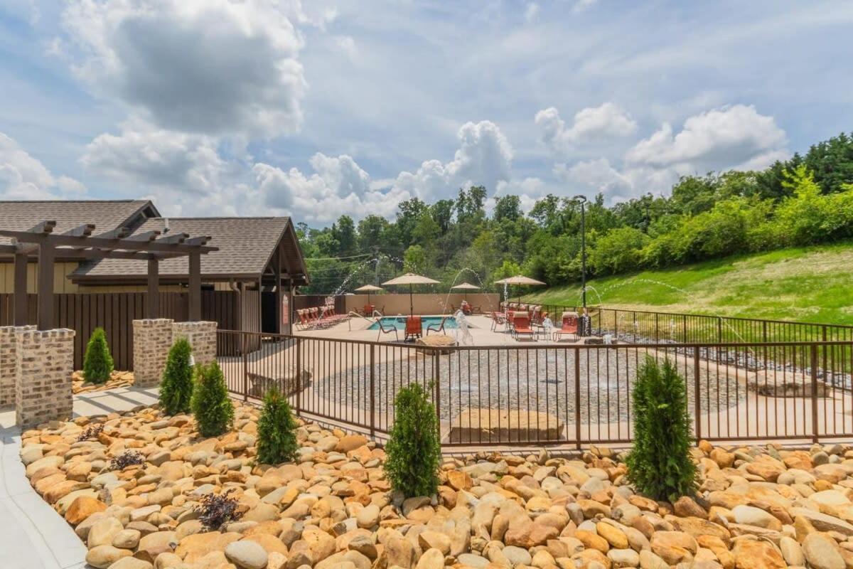 New Const Sleeps 6 Pool - Close To Pkwy Pigeon Forge Ngoại thất bức ảnh
